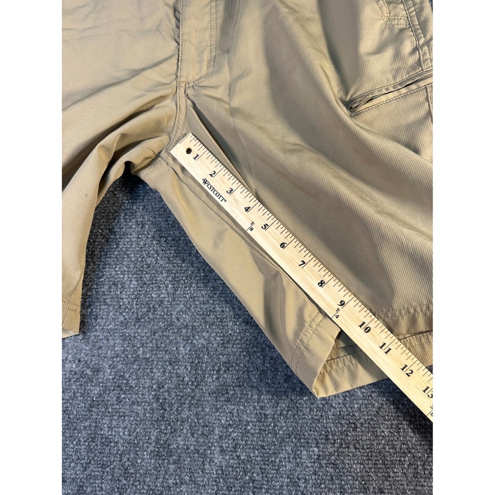 Wrangler Mens Outdoor Performance Shorts Khaki Tan Size 32 Hiking Utility - Picture 8 of 12